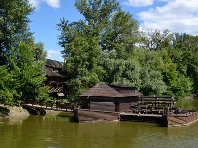 LODNÝ MLYN V KOLÁROVE